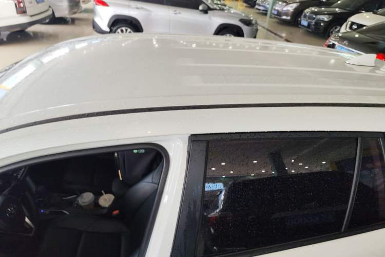 Used Toyota FRONTLANDER 2023 2.0L CVT Elite Edition Roof
