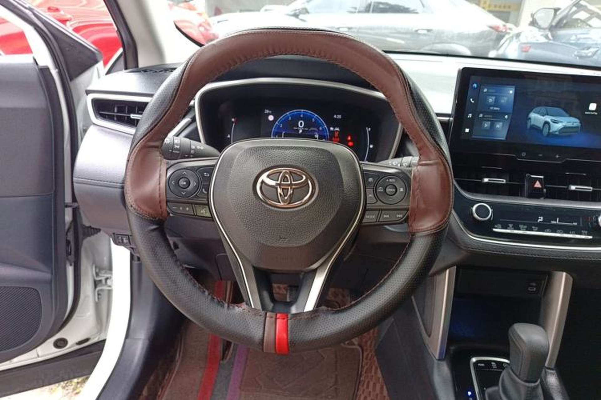 Used Toyota FRONTLANDER 2023 2.0L CVT Sport Edition Steering Wheel