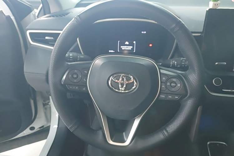 Used Toyota FRONTLANDER 2023 2.0L CVT Sport Edition Steering Wheel