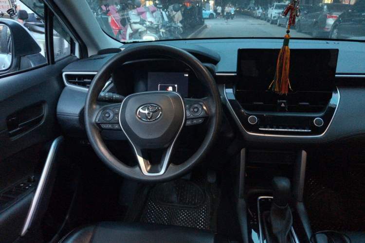 Used Toyota FRONTLANDER 2023 2.0L CVT Leading Edition Steering Wheel