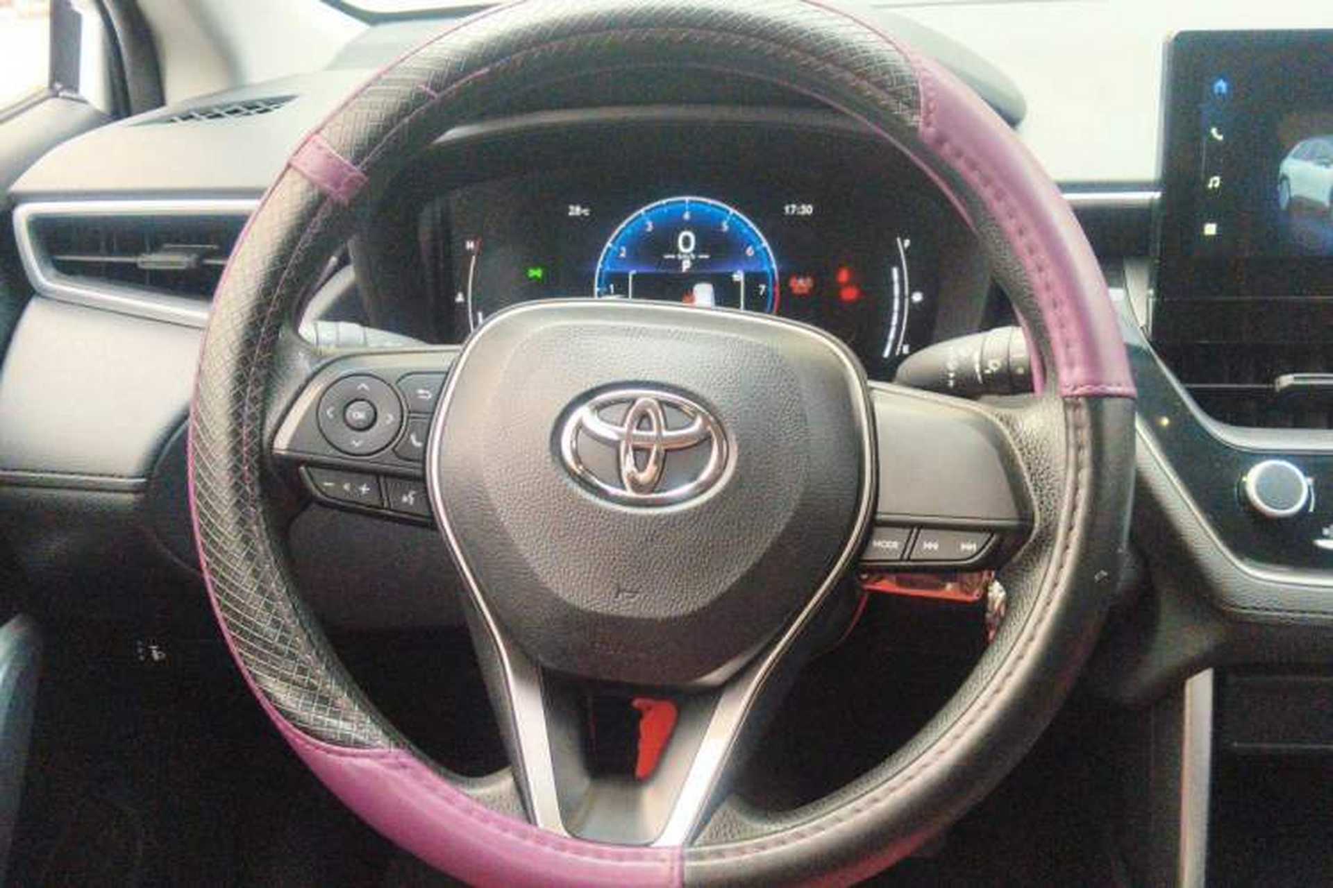 Used Toyota FRONTLANDER 2023 2.0L CVT Elite Edition Steering Wheel