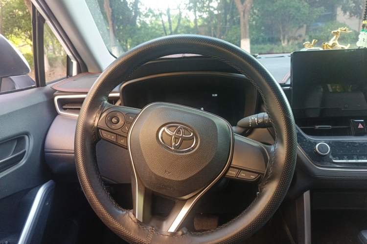 Used Toyota FRONTLANDER 2023 2.0L CVT Elite Edition Steering Wheel