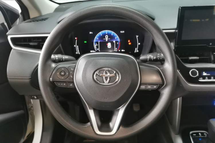 Used Toyota FRONTLANDER 2023 2.0L CVT Elite Edition Steering Wheel