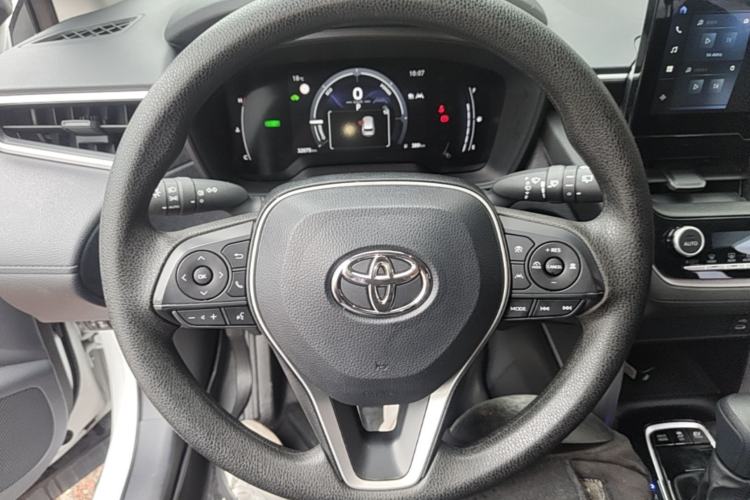 Used Toyota FRONTLANDER 2023 2.0L Smart Electric Hybrid Dual-Engine Leading Edition Steering Wheel
