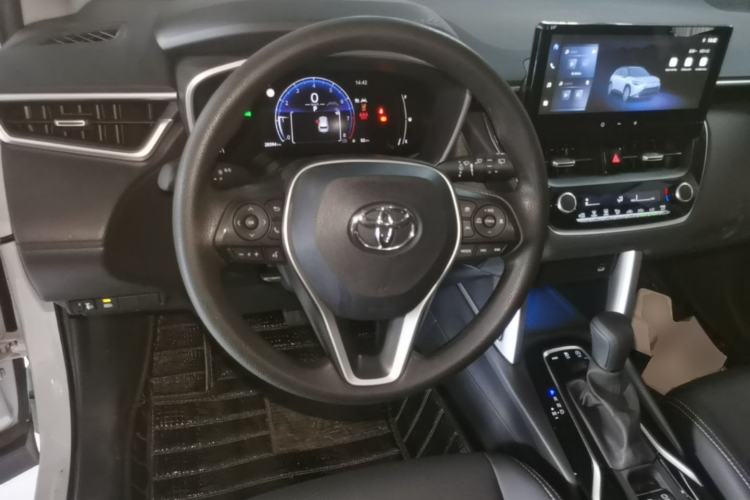 Used Toyota FRONTLANDER 2023 2.0L CVT Luxury Edition Steering Wheel