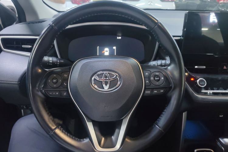 Used Toyota FRONTLANDER 2023 2.0L Smart Electric Hybrid Dual-Engine Deluxe Version Steering Wheel