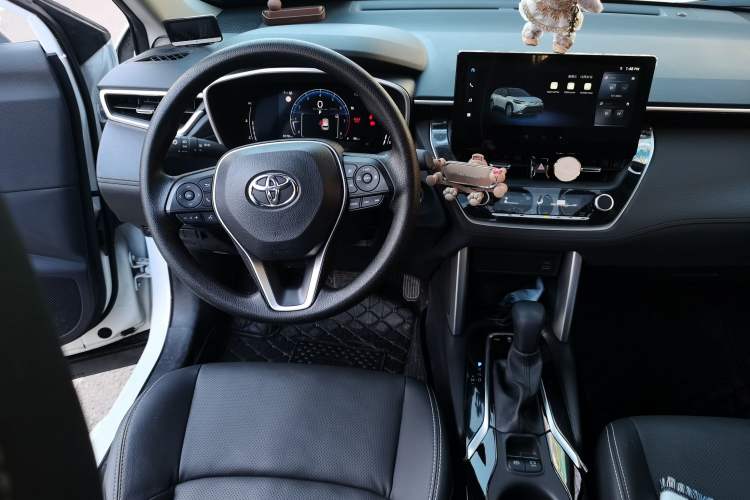 Used Toyota FRONTLANDER 2023 2.0L CVT Luxury Edition Steering Wheel