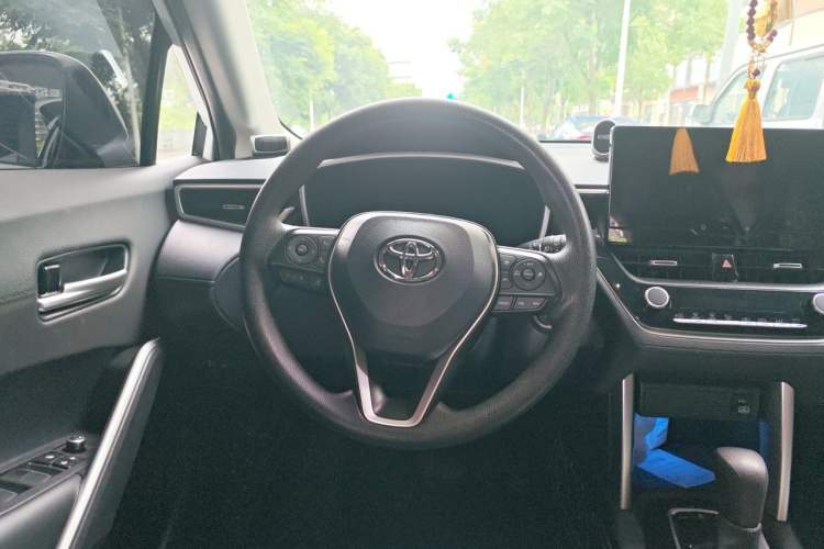 Used Toyota FRONTLANDER 2023 2.0L CVT Luxury Edition Steering Wheel