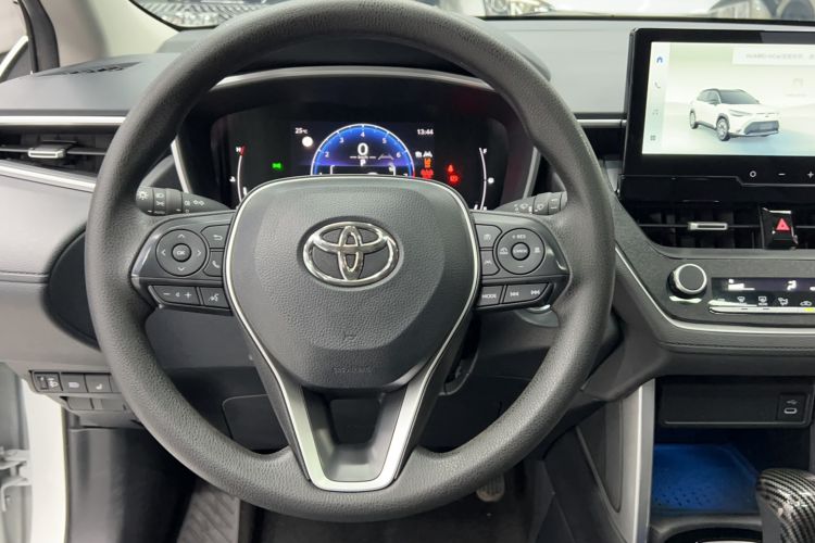 Used Toyota FRONTLANDER 2023 2.0L CVT Luxury Edition Steering Wheel