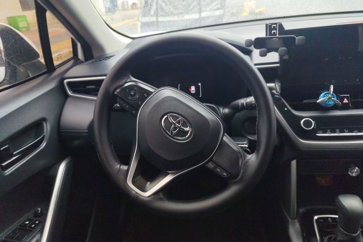 Used Toyota FRONTLANDER 2023 2.0L CVT Elite Edition Steering Wheel
