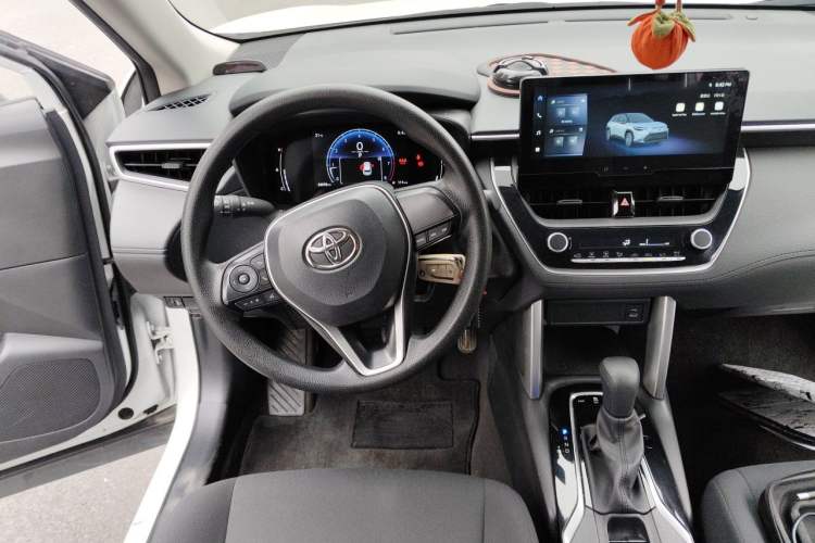 Used Toyota FRONTLANDER 2023 2.0L CVT Elite Edition Steering Wheel