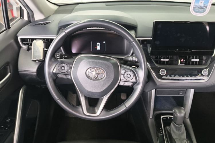Used Toyota FRONTLANDER 2023 2.0L Smart Electric Hybrid Dual-Engine Deluxe Version Steering Wheel