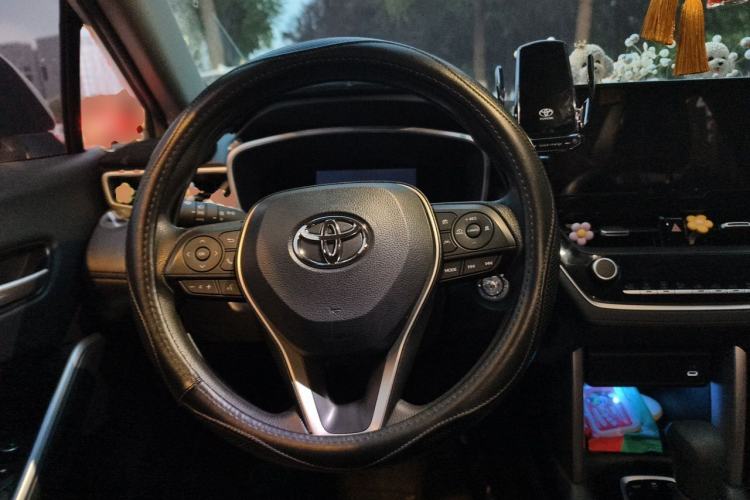 Used Toyota FRONTLANDER 2023 2.0L CVT Luxury Edition Steering Wheel