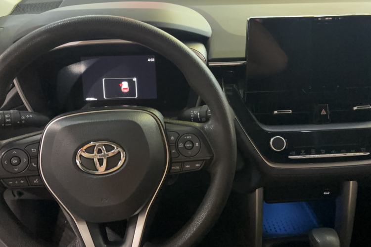 Used Toyota FRONTLANDER 2023 2.0L CVT Luxury Edition Steering Wheel