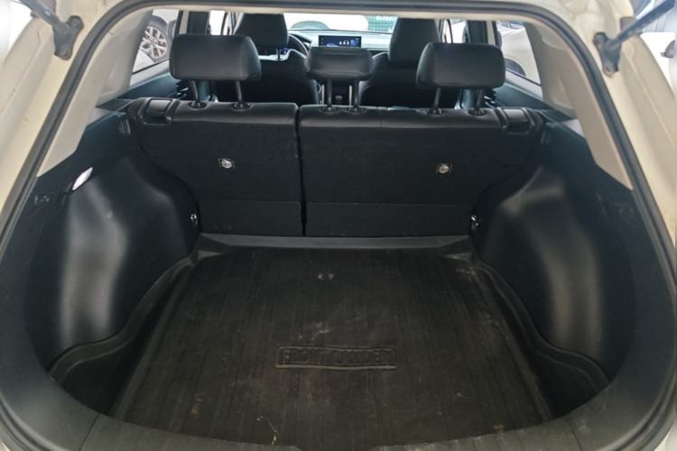 Used Toyota FRONTLANDER 2023 2.0L CVT Elite Edition Trunk