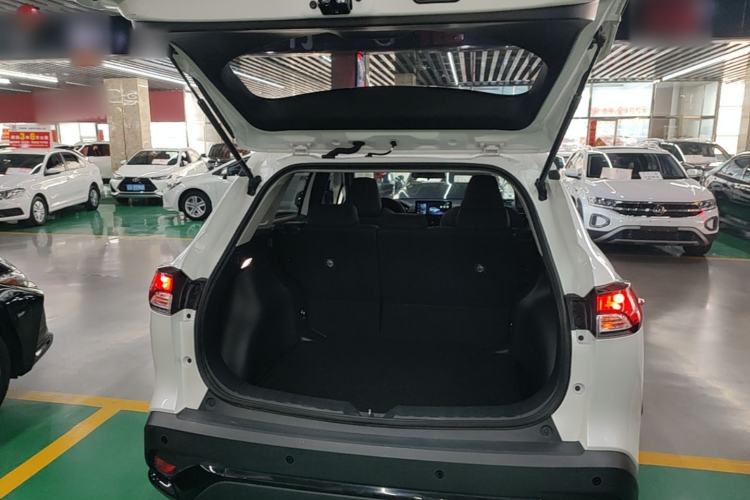 Used Toyota FRONTLANDER 2023 2.0L CVT Leading Edition Trunk