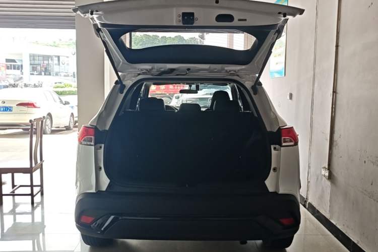 Used Toyota FRONTLANDER 2023 2.0L CVT Elite Edition Trunk