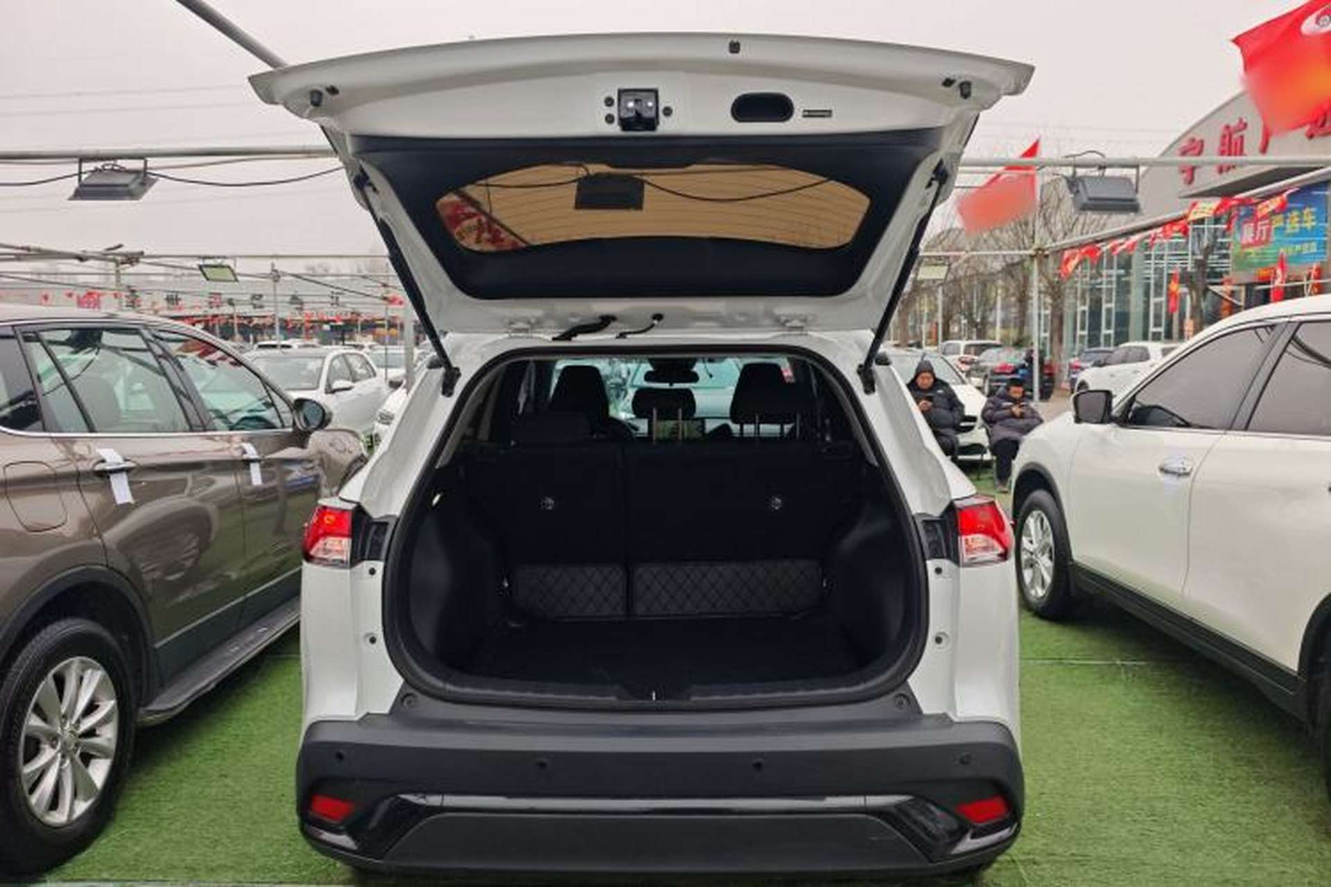 Used Toyota FRONTLANDER 2023 2.0L CVT Leading Edition Trunk