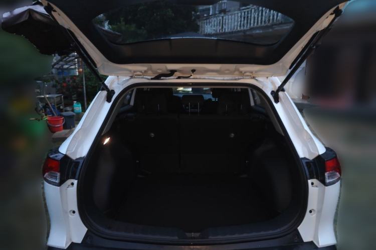 Used Toyota FRONTLANDER 2023 2.0L CVT Elite Edition Trunk