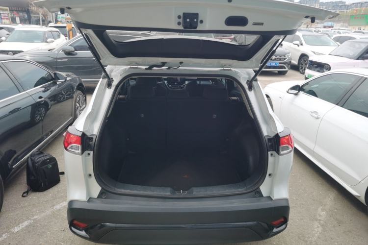 Used Toyota FRONTLANDER 2023 2.0L CVT Elite Edition Trunk