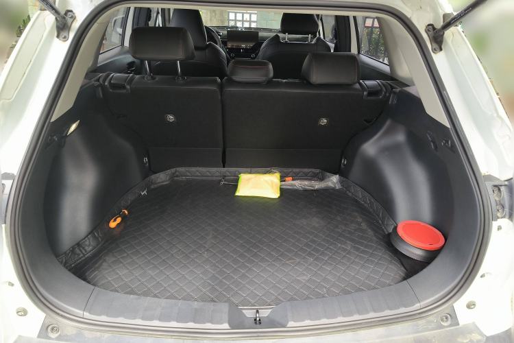 Used Toyota FRONTLANDER 2023 2.0L CVT Leading Edition Trunk