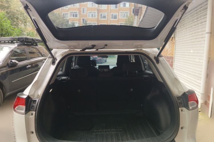 Used Toyota FRONTLANDER 2023 2.0L CVT Elite Edition Trunk