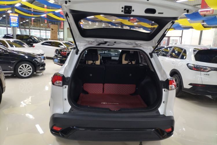 Used Toyota FRONTLANDER 2023 2.0L CVT Elite Edition Trunk