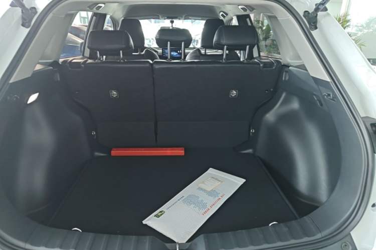 Used Toyota FRONTLANDER 2023 2.0L CVT Elite Edition Trunk
