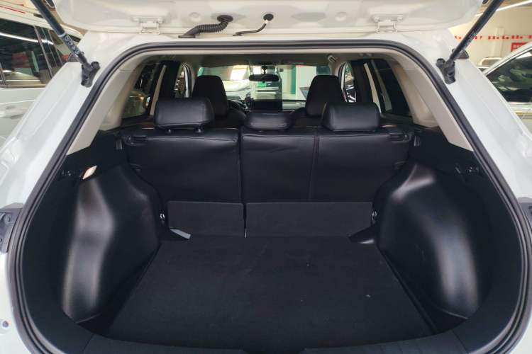 Used Toyota FRONTLANDER 2023 2.0L CVT Elite Edition Trunk