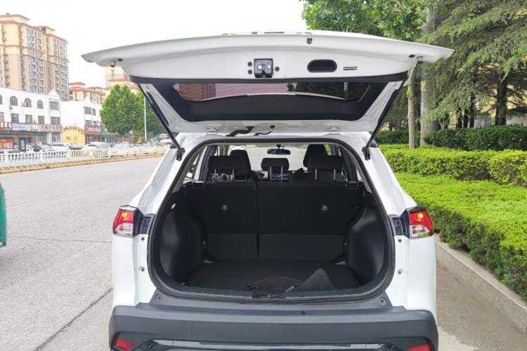 Used Toyota FRONTLANDER 2023 2.0L CVT Elite Edition Trunk
