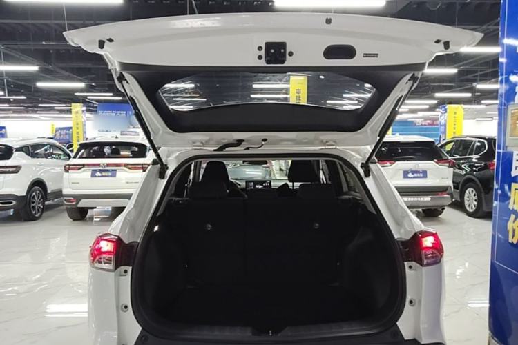 Used Toyota FRONTLANDER 2023 2.0L CVT Elite Edition Trunk