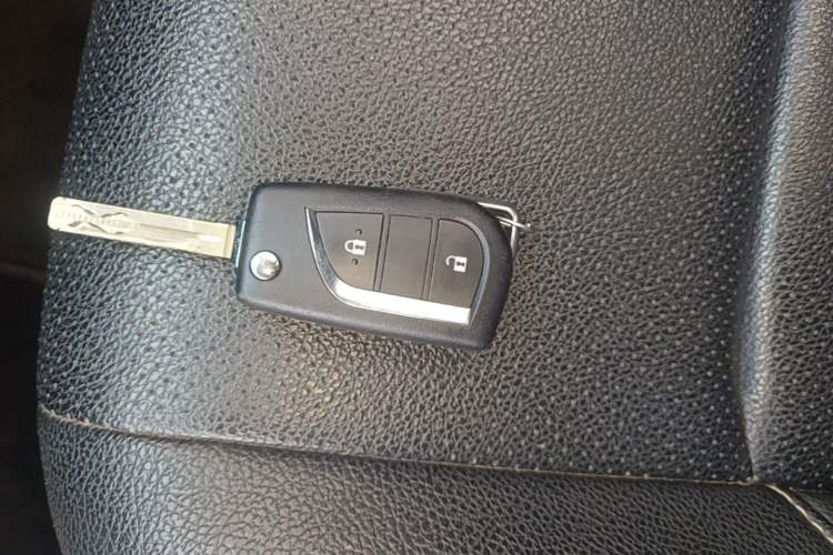 Used Toyota FRONTLANDER 2023 2.0L CVT Elite Edition Vehicle Key