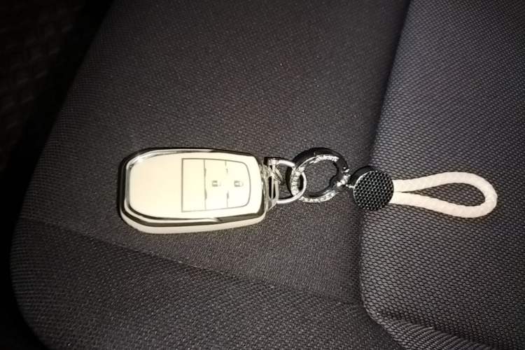 Used Toyota FRONTLANDER 2023 2.0L CVT Leading Edition Vehicle Key