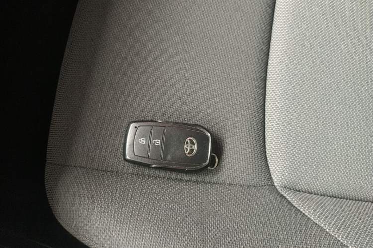 Used Toyota FRONTLANDER 2023 2.0L CVT Leading Edition Vehicle Key