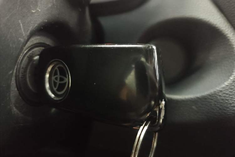 Used Toyota FRONTLANDER 2023 2.0L CVT Elite Edition Vehicle Key