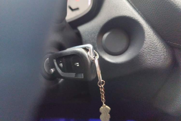 Used Toyota FRONTLANDER 2023 2.0L CVT Elite Edition Vehicle Key