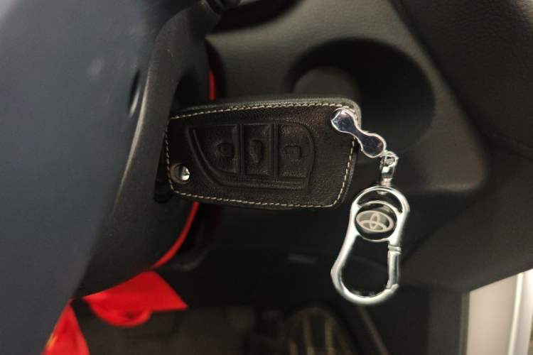 Used Toyota FRONTLANDER 2023 2.0L CVT Elite Edition Vehicle Key
