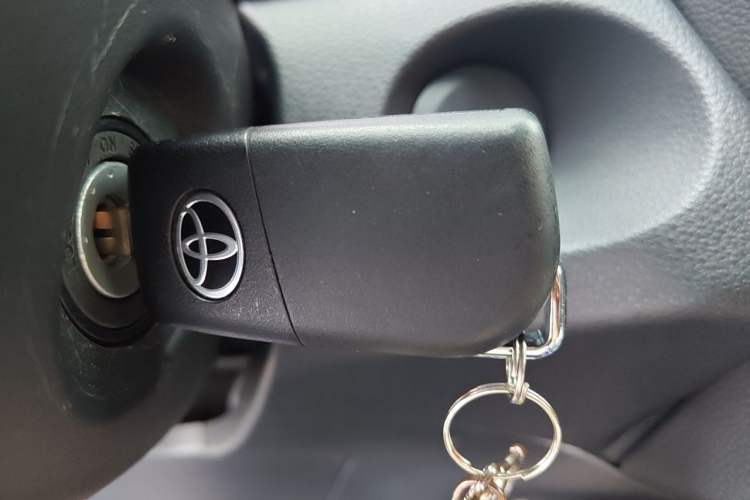 Used Toyota FRONTLANDER 2023 2.0L CVT Elite Edition Vehicle Key