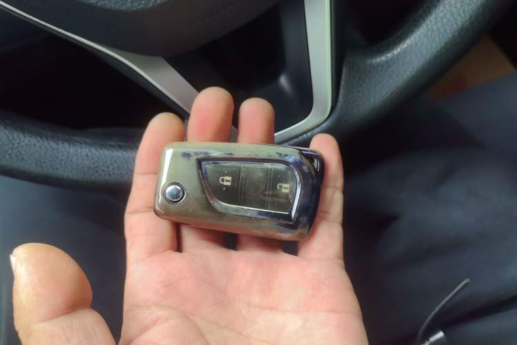 Used Toyota FRONTLANDER 2023 2.0L CVT Elite Edition Vehicle Key