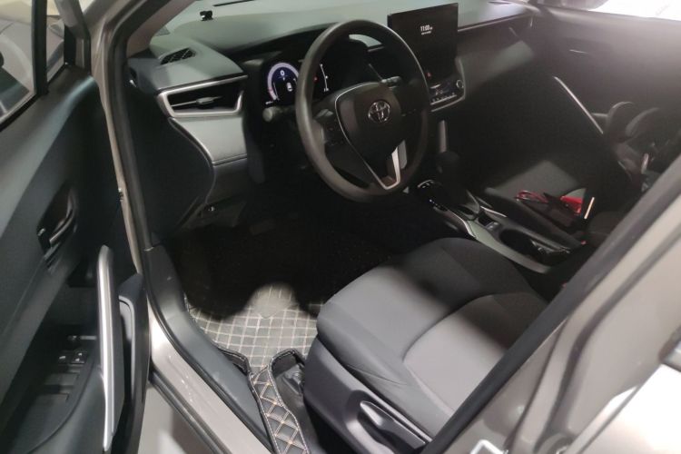 Used Toyota FRONTLANDER 2023 2.0L CVT Elite Edition Driver Seat