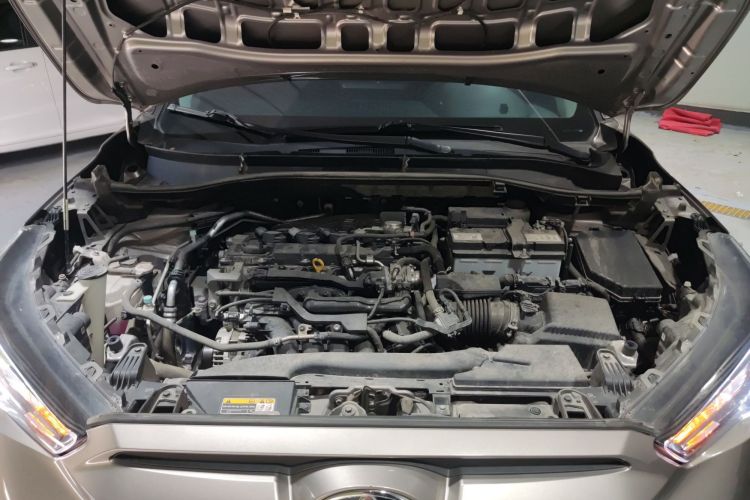 Used Toyota FRONTLANDER 2023 2.0L CVT Elite Edition Engine Bay