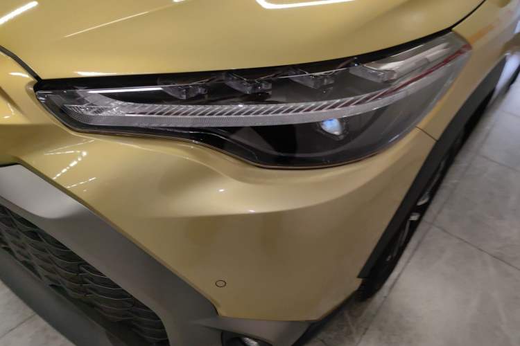 Used Toyota FRONTLANDER 2023 2.0L Smart Electric Hybrid Dual-Engine Deluxe Version Left Front Headlight