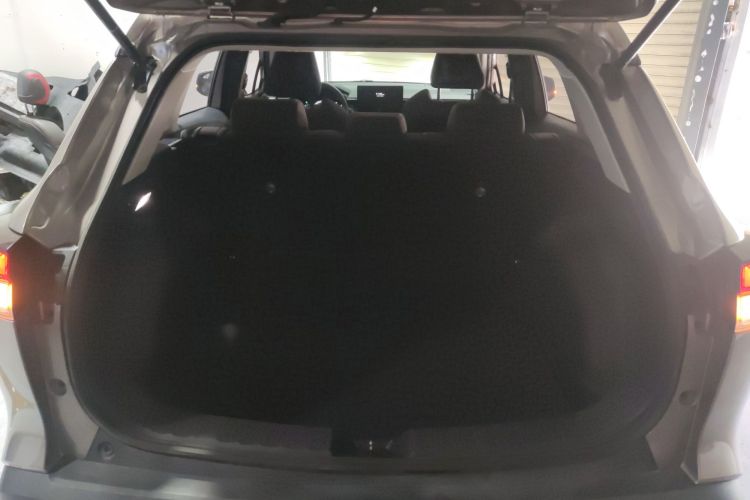 Used Toyota FRONTLANDER 2023 2.0L CVT Elite Edition Trunk