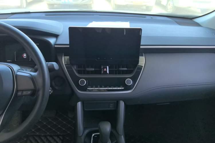 Used Toyota FRONTLANDER 2024 2.0L CVT Elite Edition Audio And AC Panel