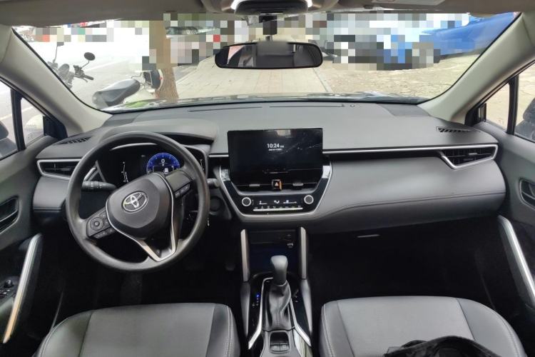 Used Toyota FRONTLANDER 2024 2.0L CVT Elite Edition Center Console