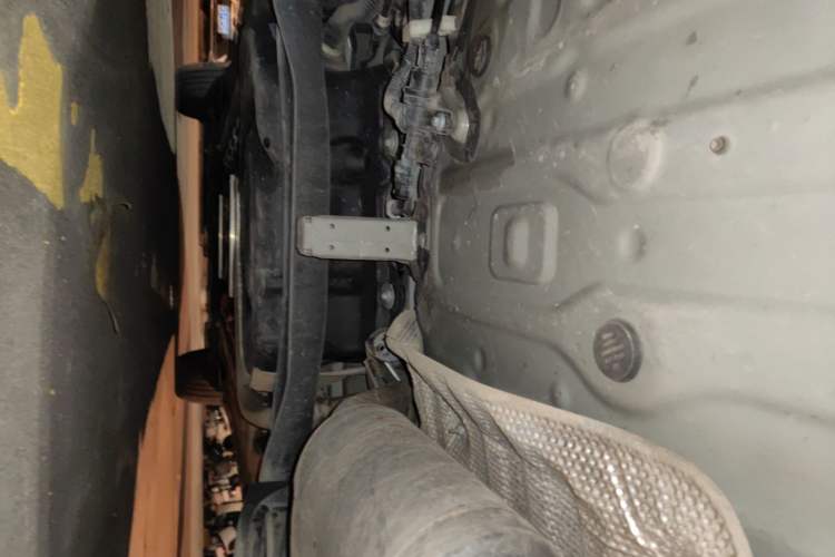Used Toyota FRONTLANDER 2024 2.0L Smart Electric Hybrid Dual-Engine Luxury Edition Chassis Rear