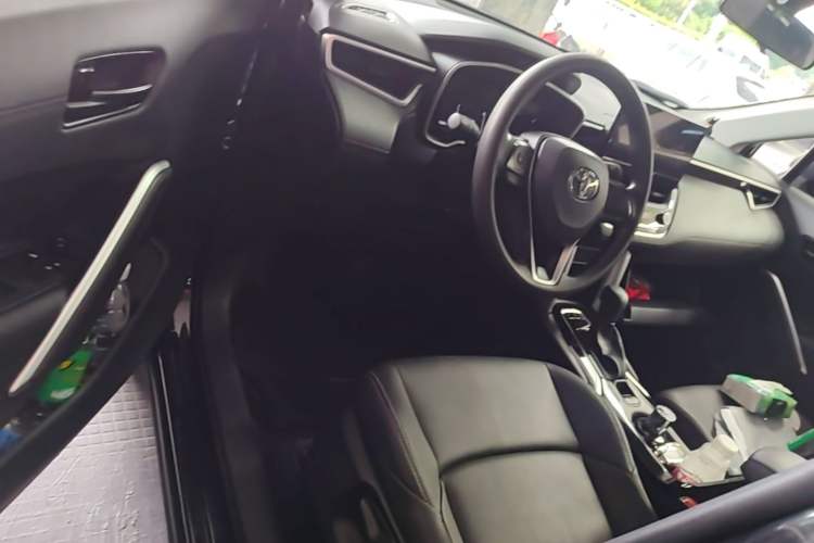 Used Toyota FRONTLANDER 2024 2.0L CVT Elite Plus Edition Driver Seat