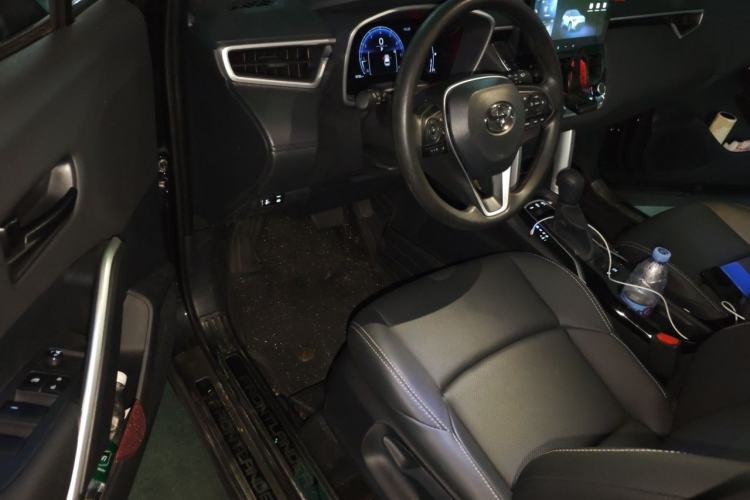 Used Toyota FRONTLANDER 2024 2.0L CVT Elite Plus Edition Driver Seat