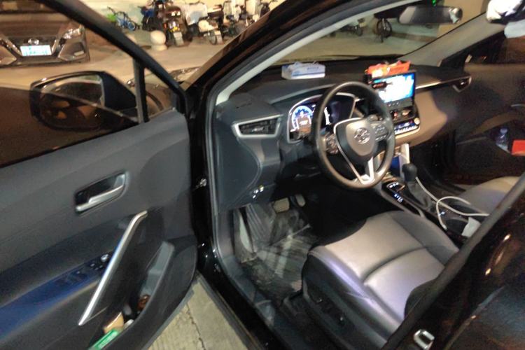 Used Toyota FRONTLANDER 2024 2.0L Smart Electric Hybrid Dual-Engine Luxury Edition Driver Seat