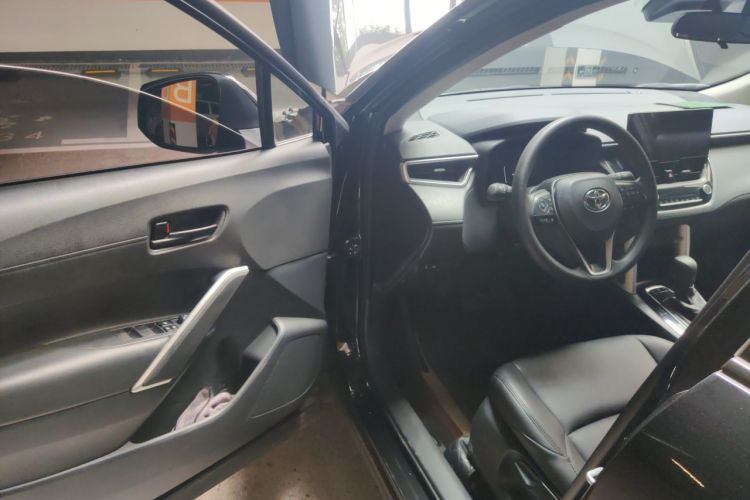 Used Toyota FRONTLANDER 2024 2.0L CVT Leading Edition Driver Seat